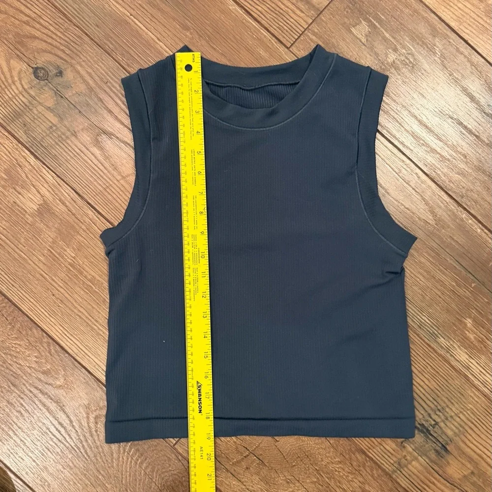 Athleta Renew Seamless Muscle tank - medium — Deep Teal Blue - Picture 4 of 5